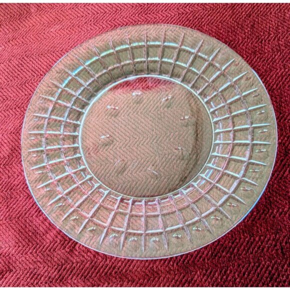 12 Vintage Heisey 9" Victorian Glass Plates - Picture 2 of 2